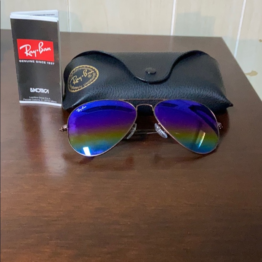 Ray-Ban authentic large metal aviators!